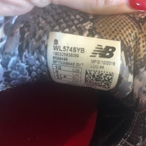 New Balance Shoes - Women’s new balance tennis shoes. Size 10 New Balance Shoes - Women’s new balance tennis shoes. Size 10